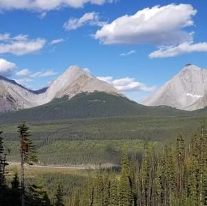 Meet your Posher, Muna